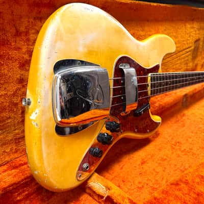 Fender Jazz Bass 1966 - Olympic White with Matching Headstock image 3