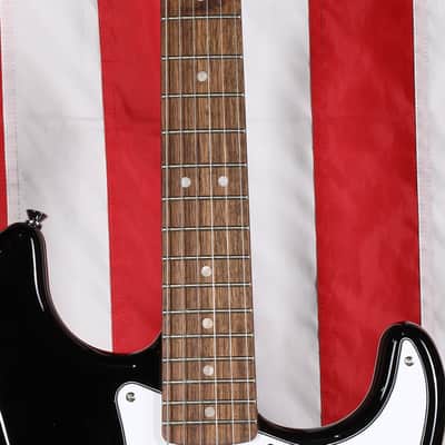 Squier Affinity Stratocaster Pack with Mustang Micro Amp - Black image 5