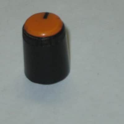 ONE lightly used genuine Boss DF-2 KNOB, fits split shaft shaft (stem) mid 1980s - early 1990s - TOP: orange with black marker // SIDEs: black // hard plastic (NO pedal / NO other items) image 19