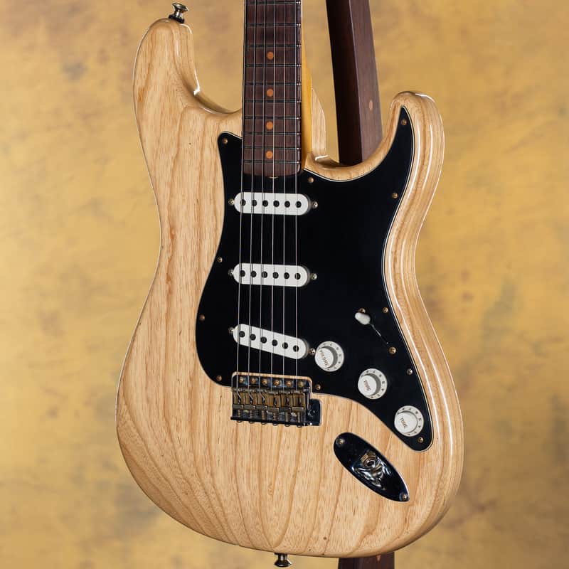 2024 Fender Custom Shop Postmodern Stratocaster Journeyman Relic Aged Natural image 1