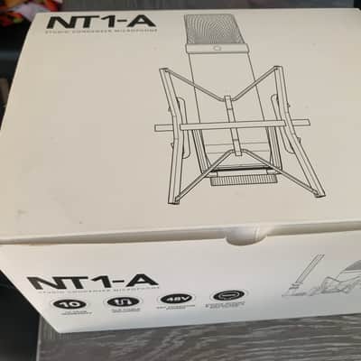 RODE NT1-A Large Diaphragm Cardioid Condenser Microphone 2002 - Present - Silver