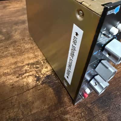 CAPI 553f VTC EQ assembled by CAPI imagen 3