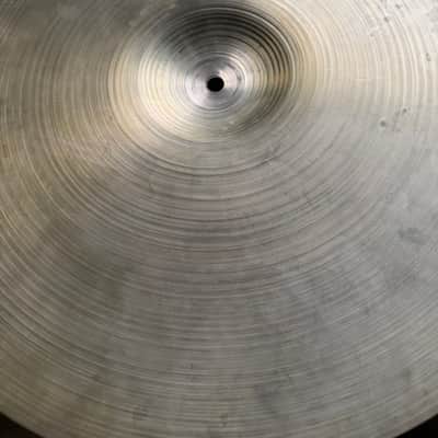 Zildjian Vintage 18” avedis crash cymbal 60’s image 3