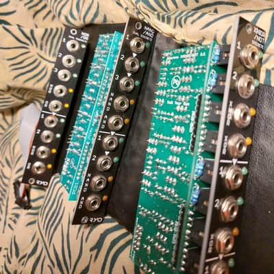 Ryo Modular Eurorack Logic modules 2010's - Black (NOR/OR, NAND/AND, (X)NOR/NOT) image 2