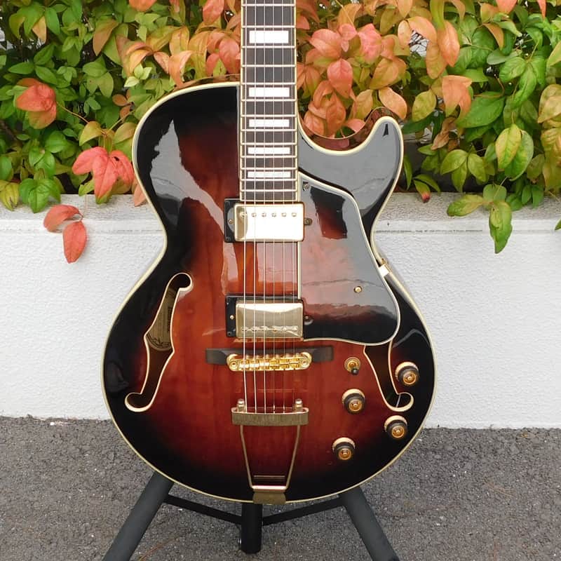 Ibanez AG95QA-DBS Artcore Expressionist