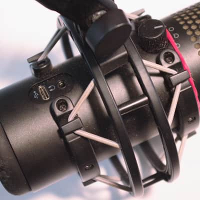 HyperX Quadcast S USB microphone RGB lighting - used image 6