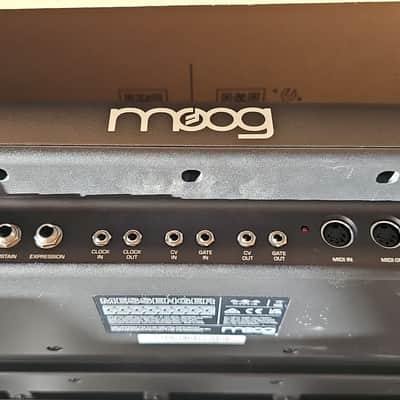Moog Messenger 32-Key Monophonic Synthesizer 2025 - Present - Black image 3