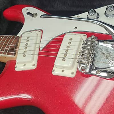 Mosrite V88 1988 autographed by Semie Moseley image 3