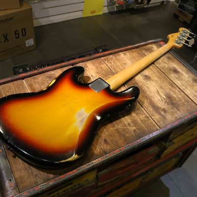 FenderCustom Shop Time Machine 1962 Jazz Bass Relic - 3-Color Sunburst image 13