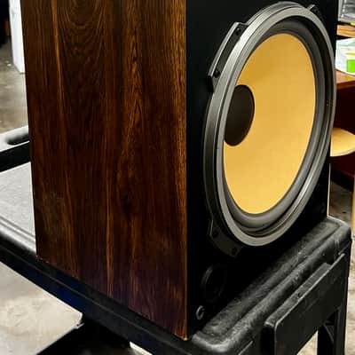 Fisher ST-925 - Wood 130 Watts 8Ω 15" Speaker - Floor - 3 Way System - Pair image 6