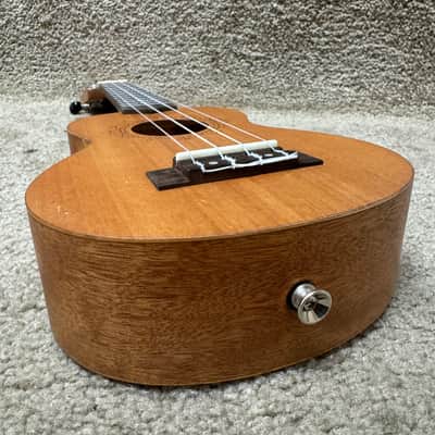 Unlabeled Soprano Ukulele w/ Bag image 4