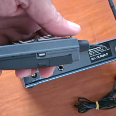 Sennheiser Sennheiser EW 300 IEM G2 SR 300 + EK 300 Stereo UHF 790-822MHz 1HE image 8