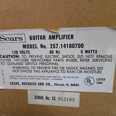 Vintage 1960's Sears and Roebuck Model 257.14180700 Solid State Guitar Harp Amp 5 Watts Works Great! Loud! image 3