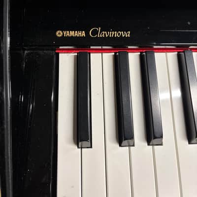Yamaha Clavinova CLP-230 Digital Piano - Polished Black image 3