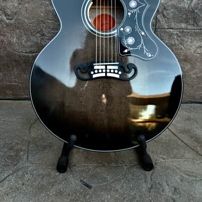 Gibson SJ-200 snakebite 2018 - Cobra burst image 3