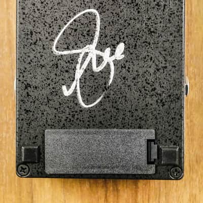 Autographed by Geddy!!!Tech 21 MP40 Limited Edition Geddy Lee Signature SansAmp Bass Drive image 4