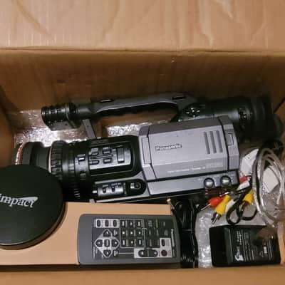 Panasonic AG - DVX100A 2004 Silver image 1