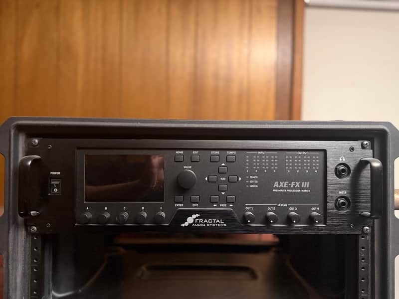 ギター Fractal Audio Systems Axe-Fx III MARK II Axe-Fx III - Amp Modeler - Preamp - Effects Processor - Fractal Audio