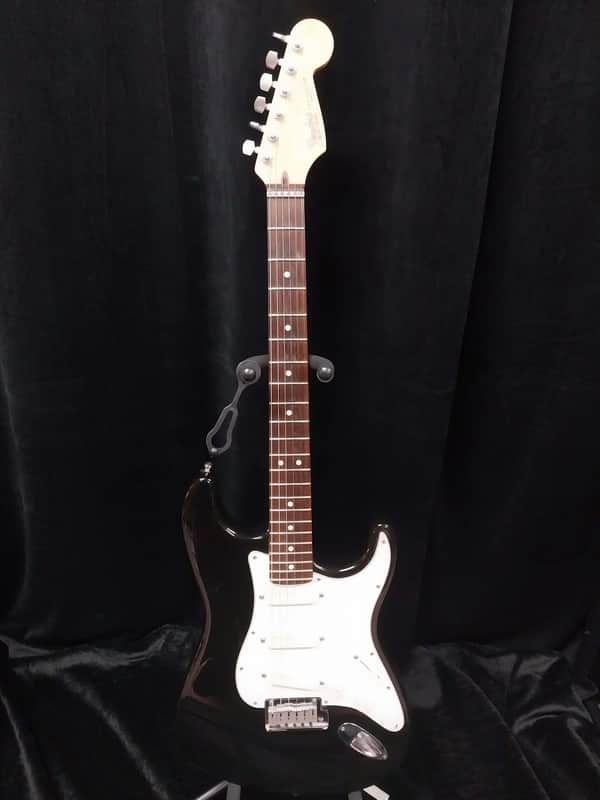 Fender Stratocaster Plus Deluxe 1993 - Black image 1
