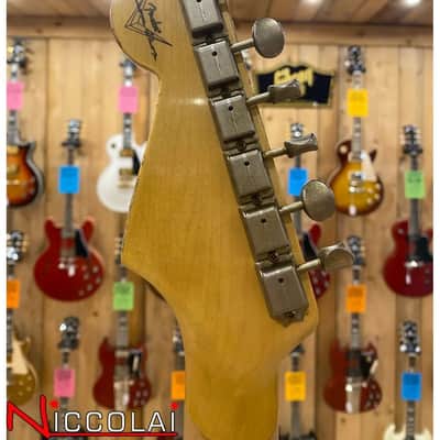 FENDER Michael Landau Signature 1963 Stratocaster, Round-Laminated Rosewood, Fiesta Red over 3-Color Sunburst image 23