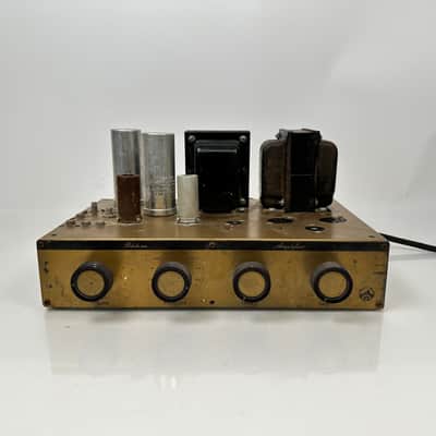 Pilot Radio Corporation Pilotone AA-903 Mono Tube Amplifier