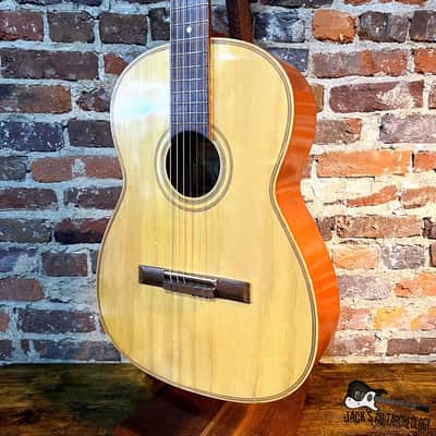 Giannini 900 Classical Acoustic Guitar (1965 - Natural) image 4