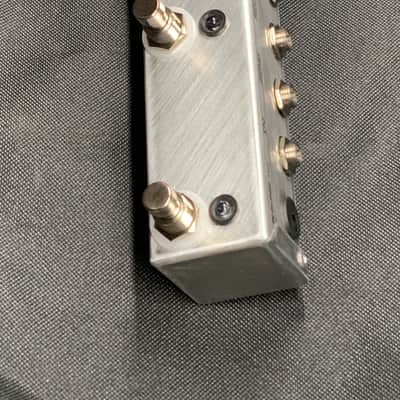 Loop-Master Pedals 6 Loop Skinny True Bypass Looper Switcher Loop Pedal Switcher IN STOCK MADE IN USA! image 3