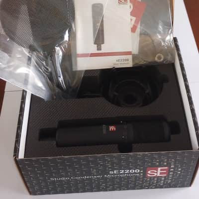 sE Electronics sE2200 Large Diaphragm Cardioid Condenser Microphone 2019 - Present - Black image 1