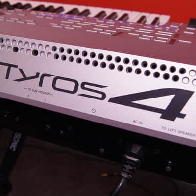 Yamaha Tyros 4 XL (used) image 12
