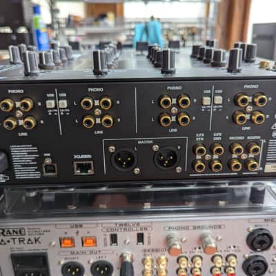 Allen & Heath XONE:43C 4+1 Mixer with Soundcard & Innofader image 13
