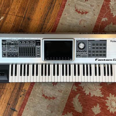 Roland Fantom G6 Workstation Keyboard