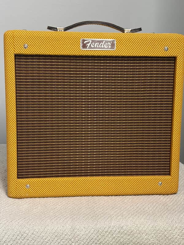 Fender Pro Junior IV 15-Watt 1x10" Guitar Combo 2018 - Present - Lacquered Tweed image 1