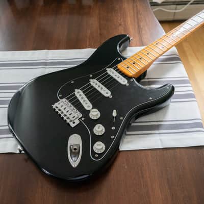 Fender MIJ Traditional II '70s Stratocaster | Reverb
