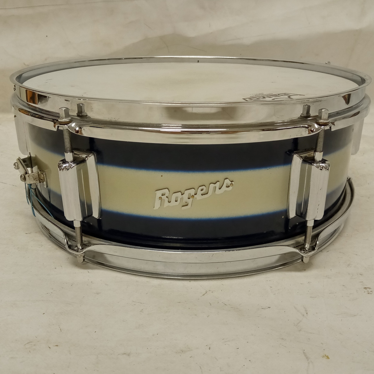 Rogers 5x14"Cleveland Luxor Snare Drum Blue/Silver Duco Vintage 60s Jasper Maple — main photograph