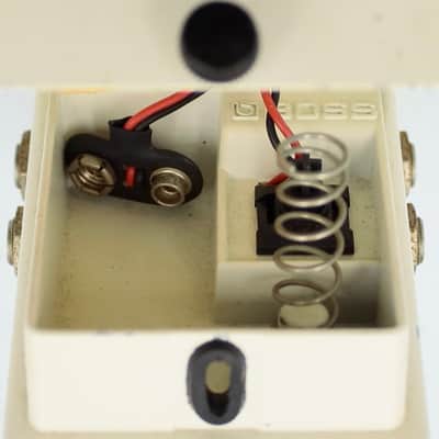 Boss NS-2 Noise Suppressor Guitar Effect Pedal image 9