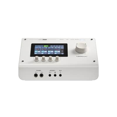 Yamaha 6 in / 4 out dual USB-C Audio/Video Interface, touchscreen, white finish image 3