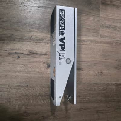 Ernie Ball P0-6180 VP JR. 250K Passive Volume Pedal 2010s - Silver image 3