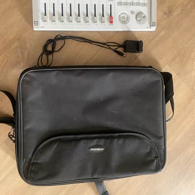 Zoom R16 USB Audio Interface / Digital Multitrack Recorder / Control Surface 2010s - White image 2