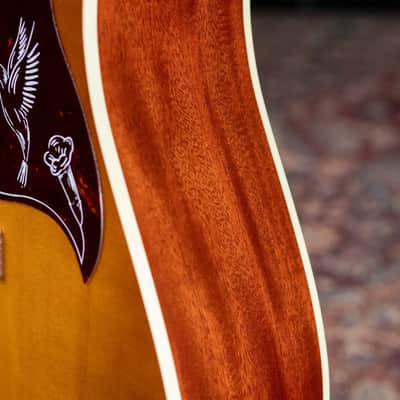 Gibson Hummingbird Special Dreadnought Acoustic/Electric Guitar - Honey Burst Satin with Gig Bag image 12