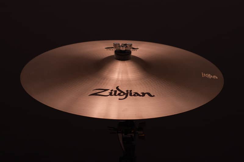 Zildjian 18" A Medium Crash image 1