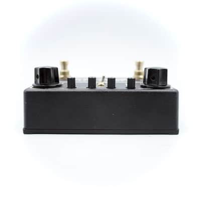 MI Effects MI Audio Megalith Delta V1 Distortion Guitar Effect Pedal MLD13140208 image 9