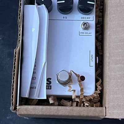 JHS 3 Series Reverb 2020 - Present - White image 2