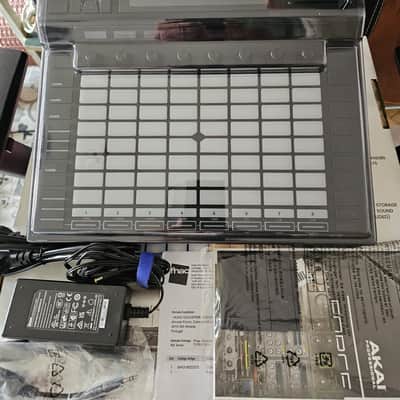 Akai Force Standalone Music Production / DJ Performance System 2019 - Black image 2