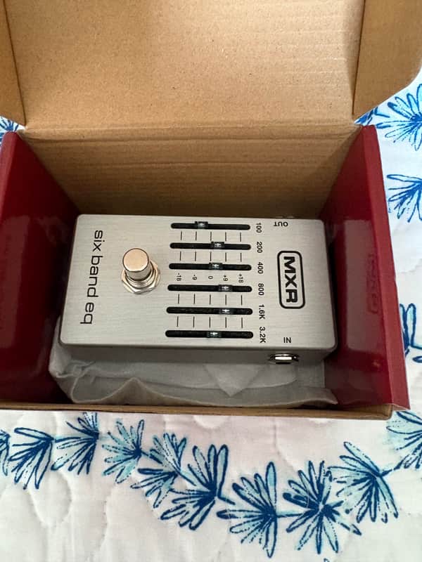 MXR M109S Six Band EQ 2016 - Present - Silver