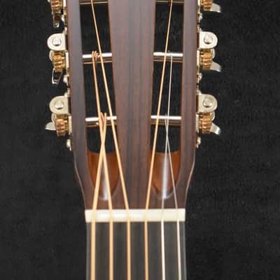 Martin Custom Shop 00 Grand Concert 12-Fret Mahogany Adirondack Spruce VTS Natural image 8