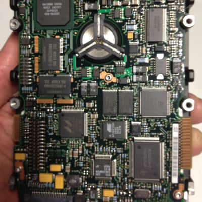 6 Seagate SCSI drives, 73, 36, & 18GB LW image 8