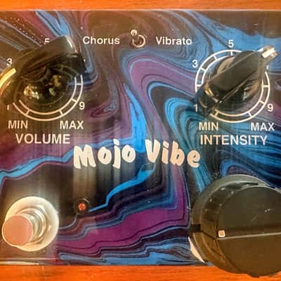 Sweet Sound Mojo Vibe – MINT Swirl Finish (2012) w/ Original Box & Manual! image 1