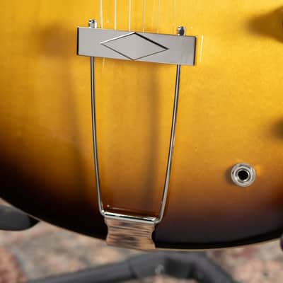 Gibson ES-330 Hollow Body Electric Guitar - Tobacco Burst with Hardshell Case image 12