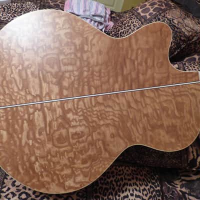 Takamine Takamine EG524SC-NS Guitar Jumbo Acoustic/Electric  Natural Satin image 6