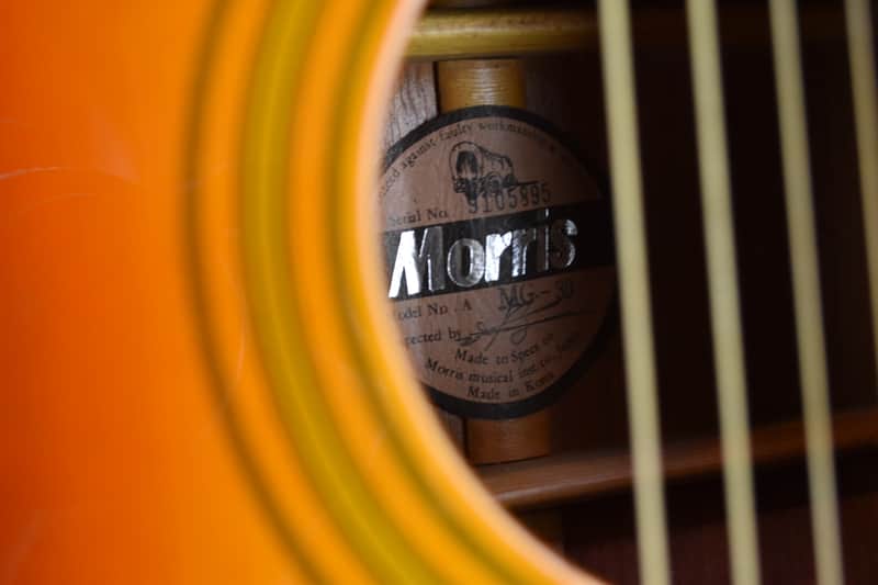 Morris MG-30 Spruce/Mahognay J-45 Type Slope-Shoulder Dreadnought